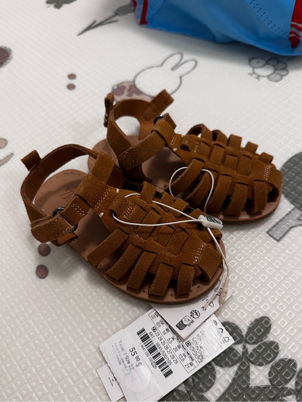 Zara tan leather gladiator sandals unisex